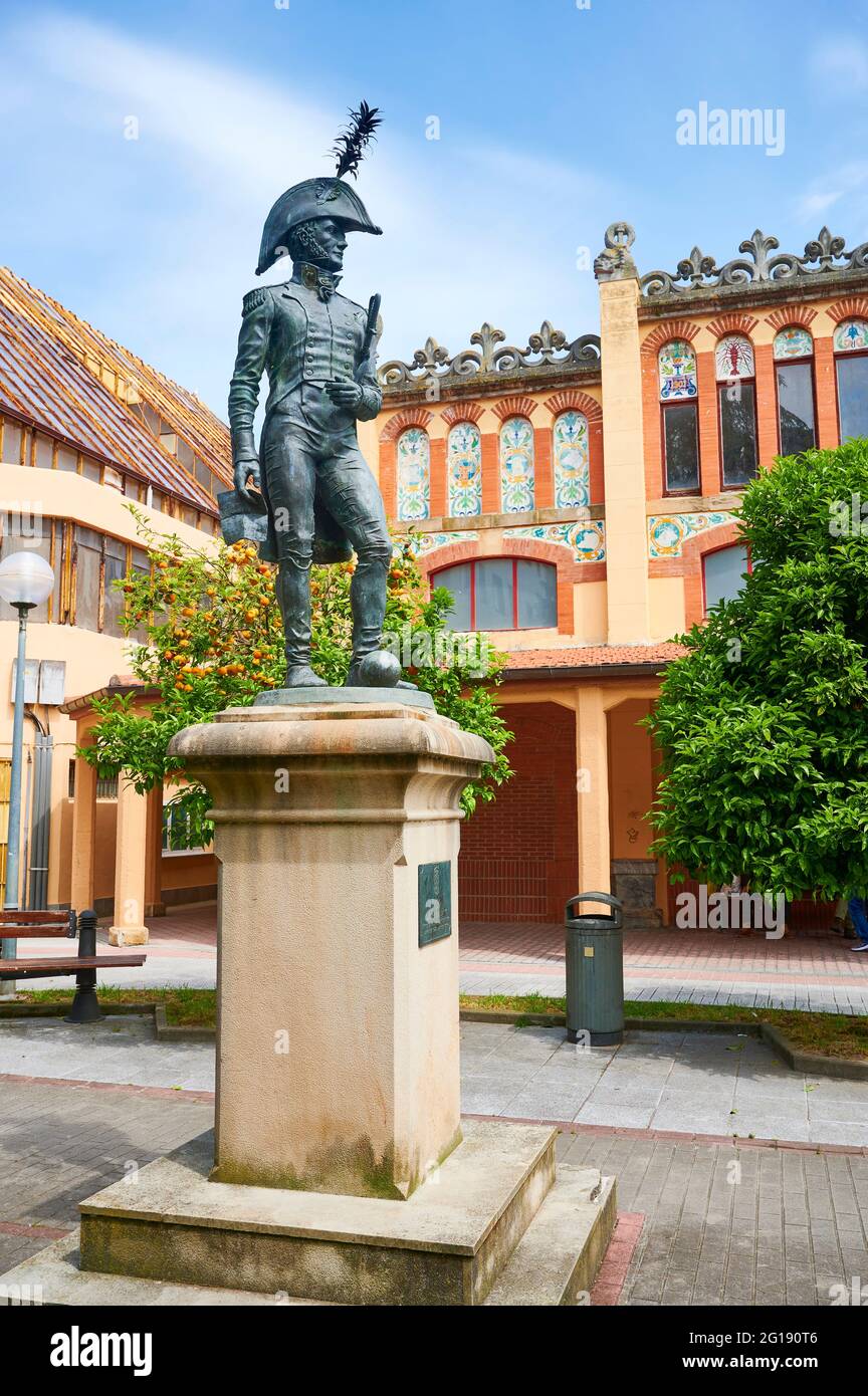 Statua di D, Diego del Barco eroe della Guerra d'Indipendenza. Morì a Laredo durante la presa del forte che rastrellava i francesi. Laredo, Cantabria, Sp Foto Stock