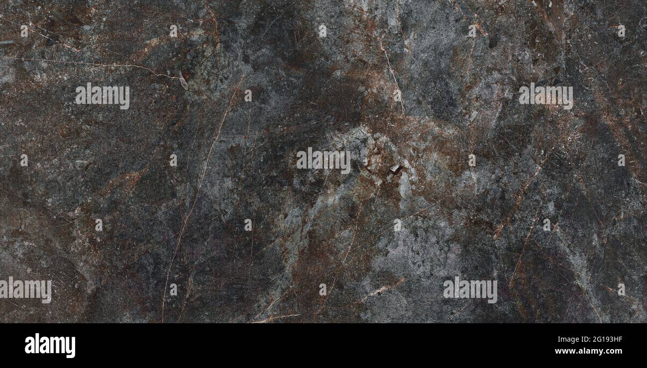 Marmo nero motivo in pietra naturale per sfondo. Esotico astratto marmi calcarei rustico Muro di ceramica opaca parete e pavimenti piastrelle, slice minerale lucidato Foto Stock