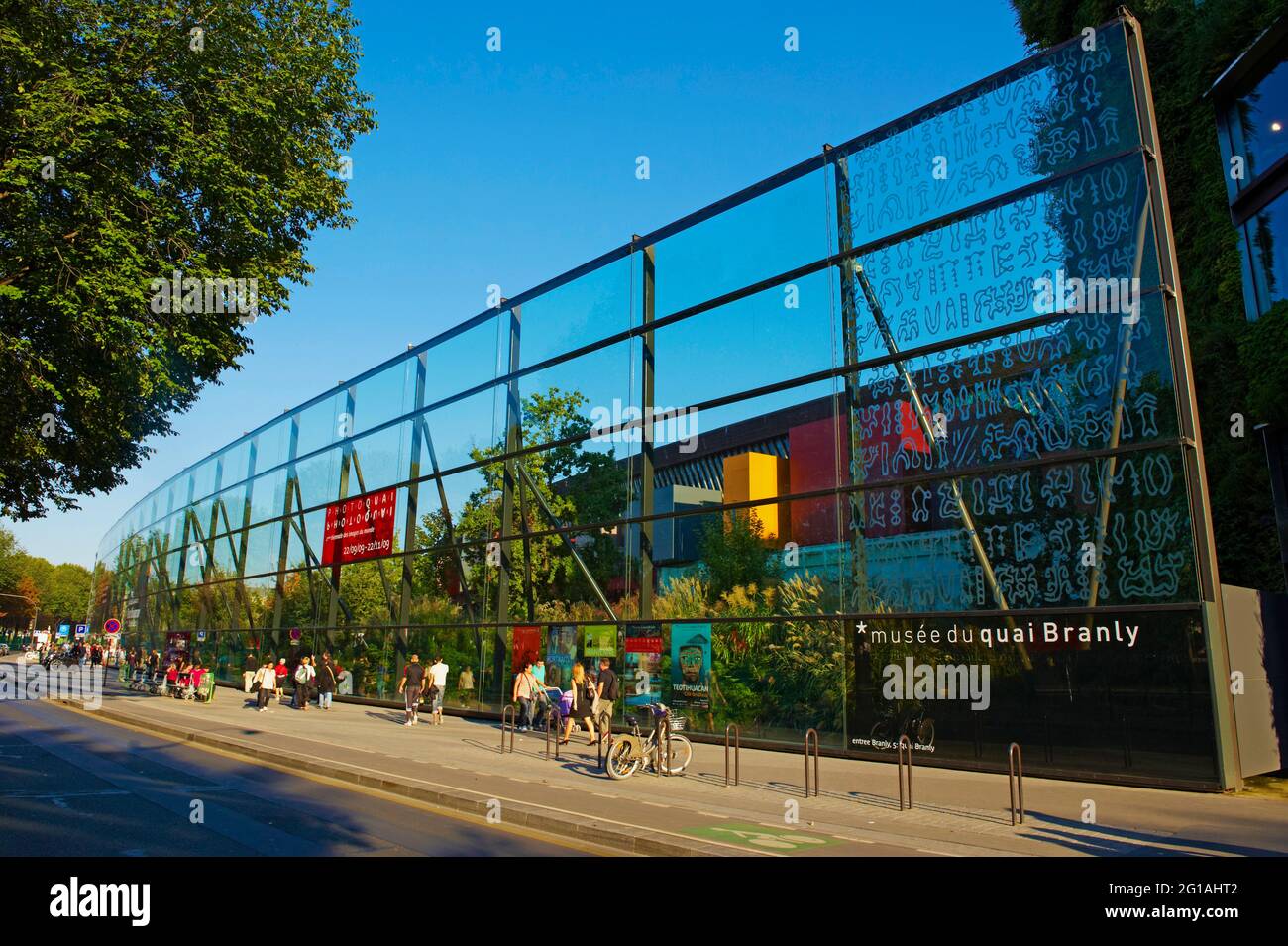 Francia, Parigi, il museo Quai Branly dell'architetto Jean Nouvel Foto Stock