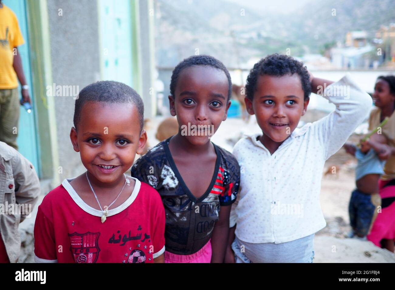 Ritratto di un gruppo di bambini rurali nella regione del Tigray in Etiopia Foto Stock