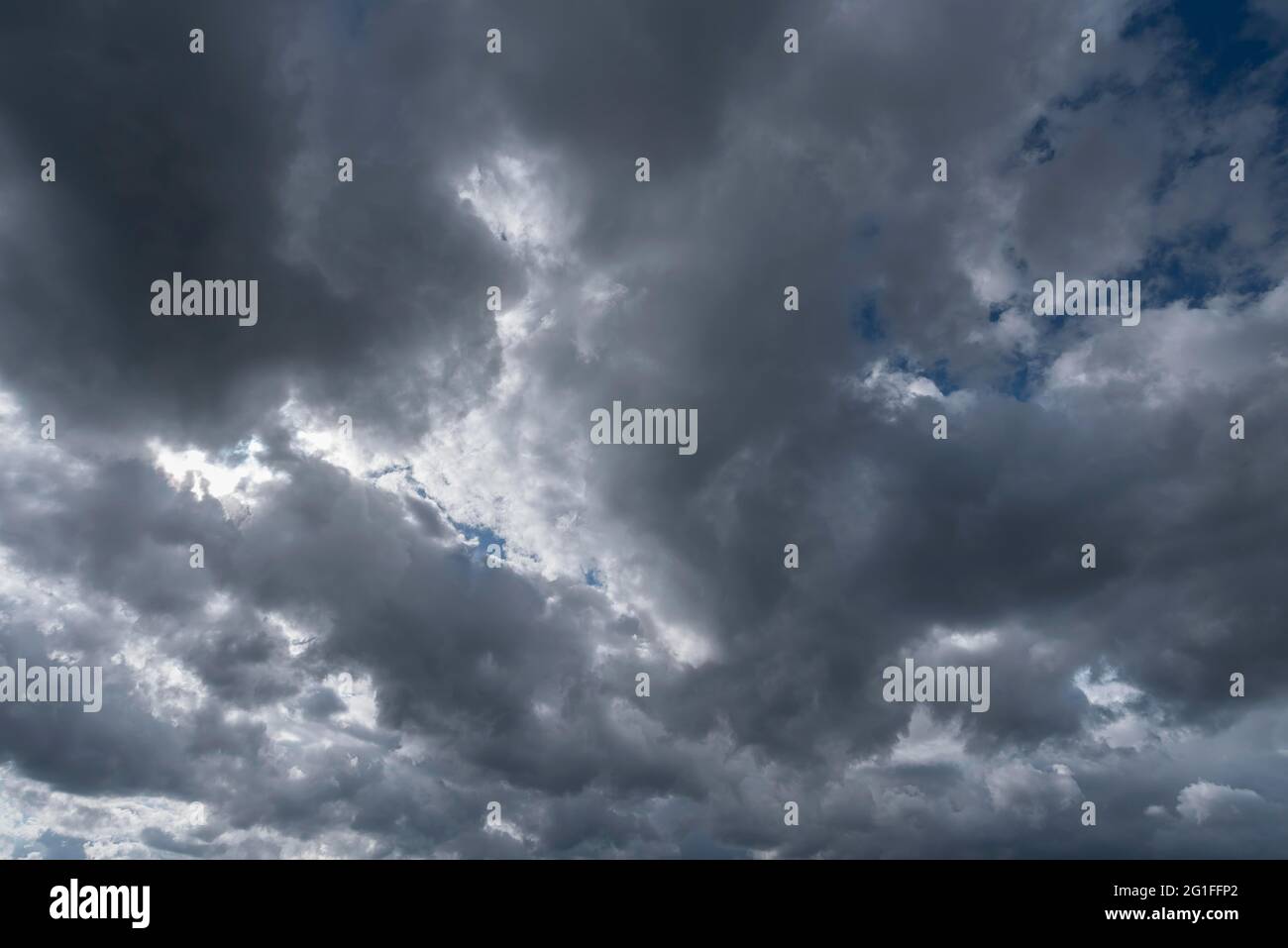 Pioggia nuvole (Nimbostratus), Baviera, Germania Foto Stock