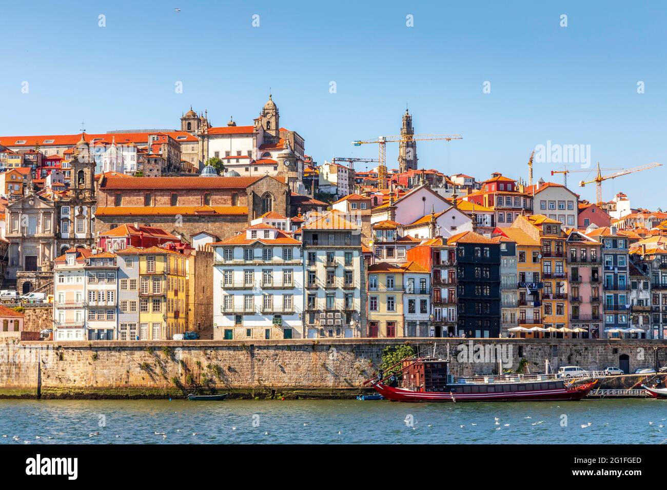 Case storiche della bellissima città di Porto, Regione del Nord, Portogallo Foto Stock