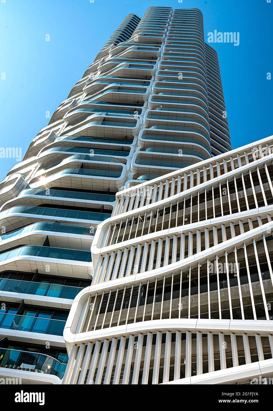 Grand Tower con garage, primo edificio residenziale in Germania, Francoforte, Assia, Germania Foto Stock