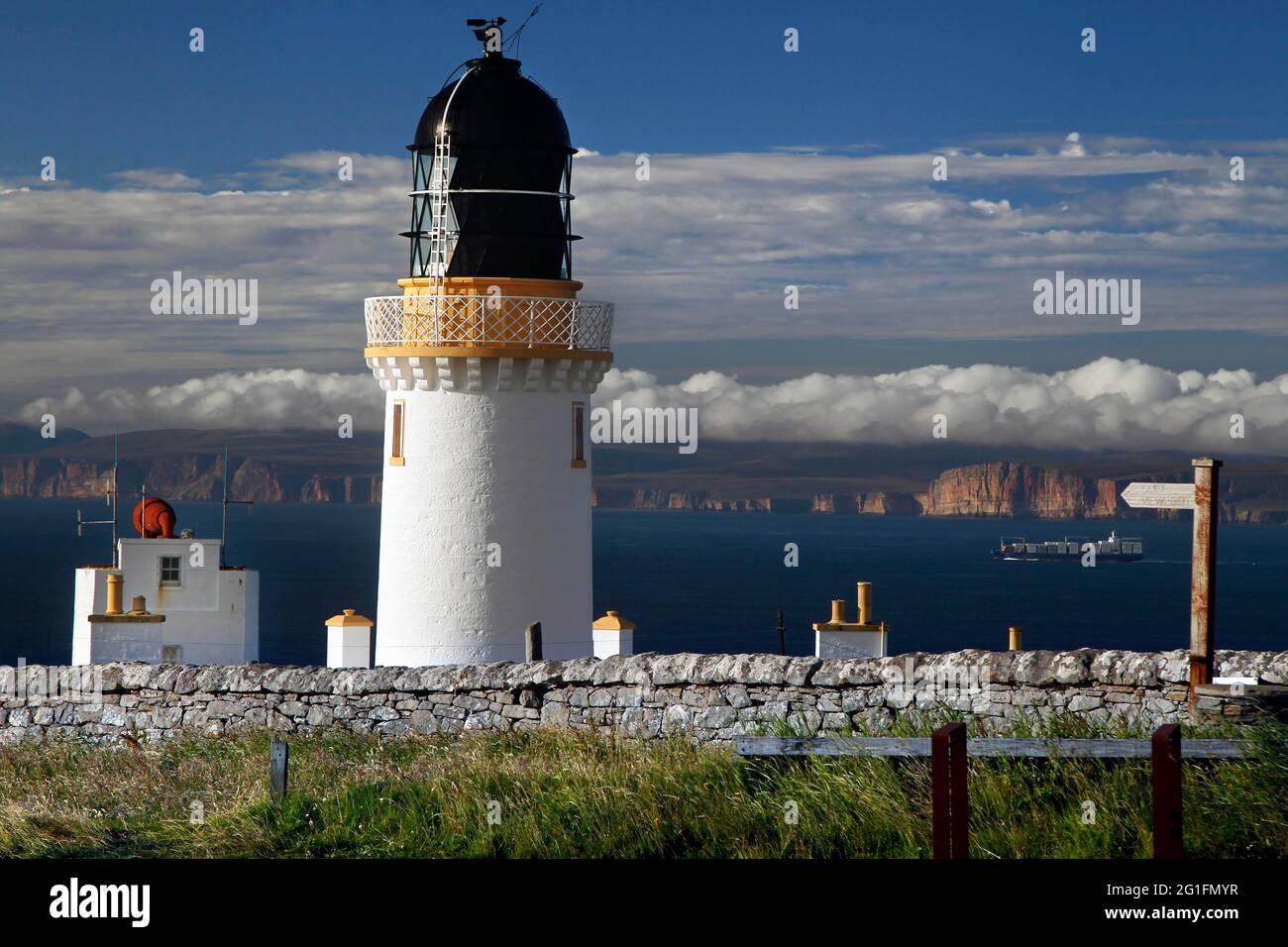 Faro, Dunnett Head, North Coast, Highlands, Highland, Scozia, Gran Bretagna Foto Stock