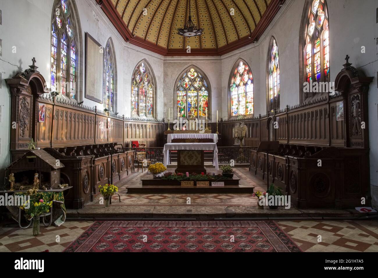 Canteleu (Francia settentrionale): Chiesa di San Martino, dove il funerale di Gustave Flaubert ha avuto luogo il 11 maggio 1880. Il coro Foto Stock