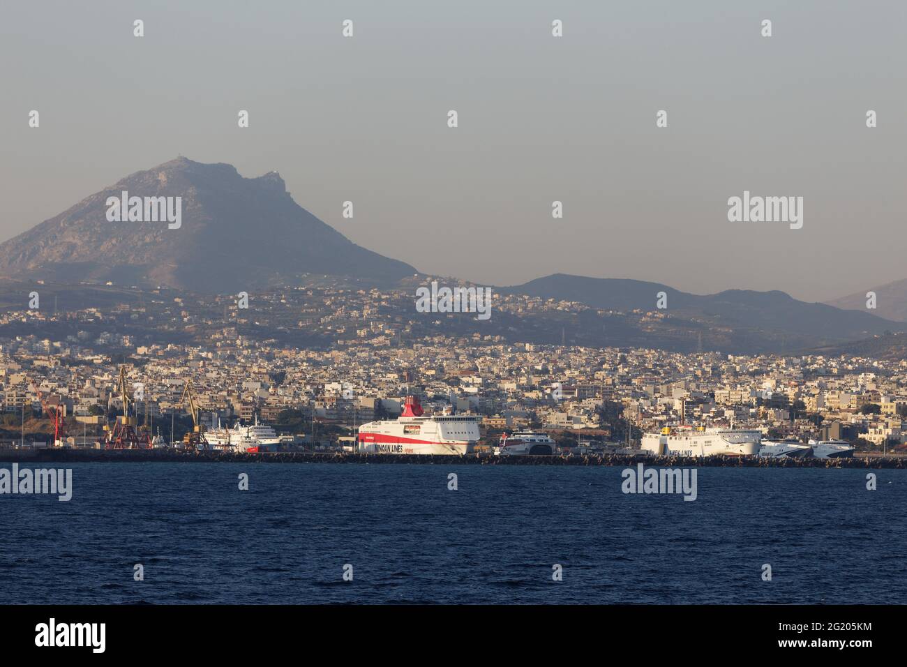 Approccio a Heraklion/Grecia - a bordo di TUI Crociere Mein Schiff Herz Foto Stock