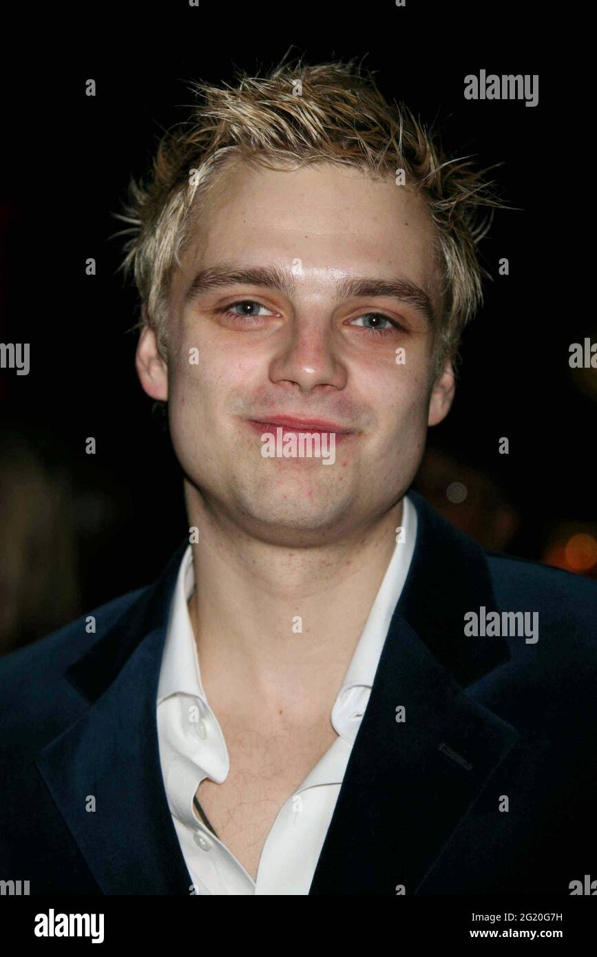 Sebastian Stan partecipa alla festa notturna di apertura per 'Talk radio' al Bar Americain a New York City il 11 marzo 2007. Foto: Henry McGee/MediaPunch Foto Stock