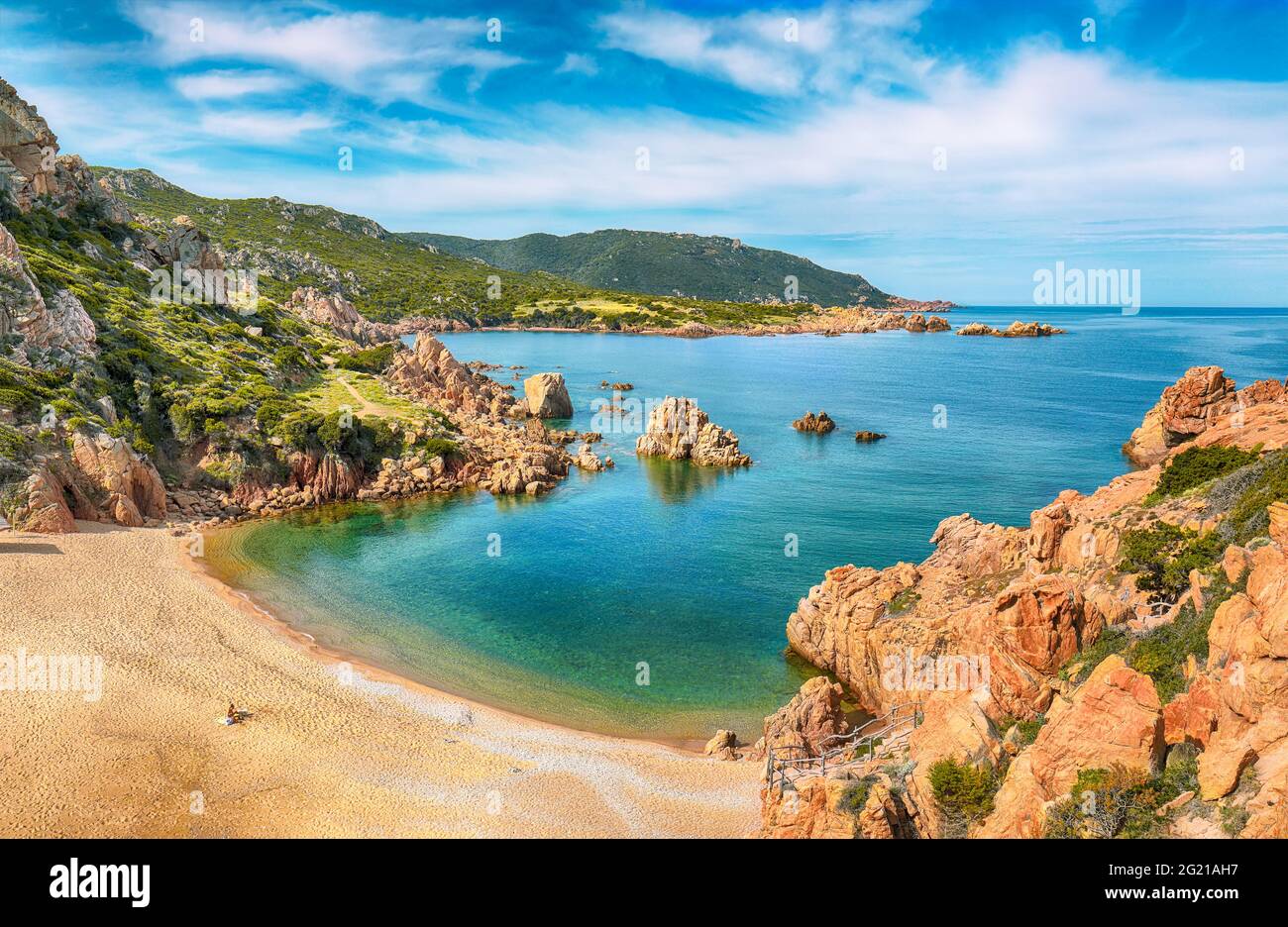 Splendida vista sulla spiaggia di li Cossi sulla località Costa Paradiso. Pittoresco mare del Mediterraneo. Località: Costa Paradiso, Provincia di Sassari Foto Stock