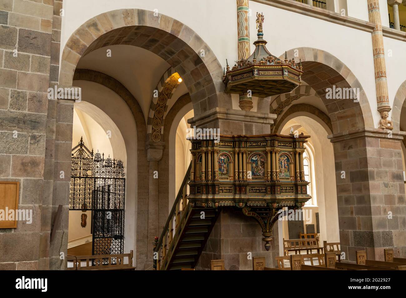 Ribe, Danimarca - 28 maggio 2021: Veduta del pulpito all'interno della cattedrale di Ribe Foto Stock