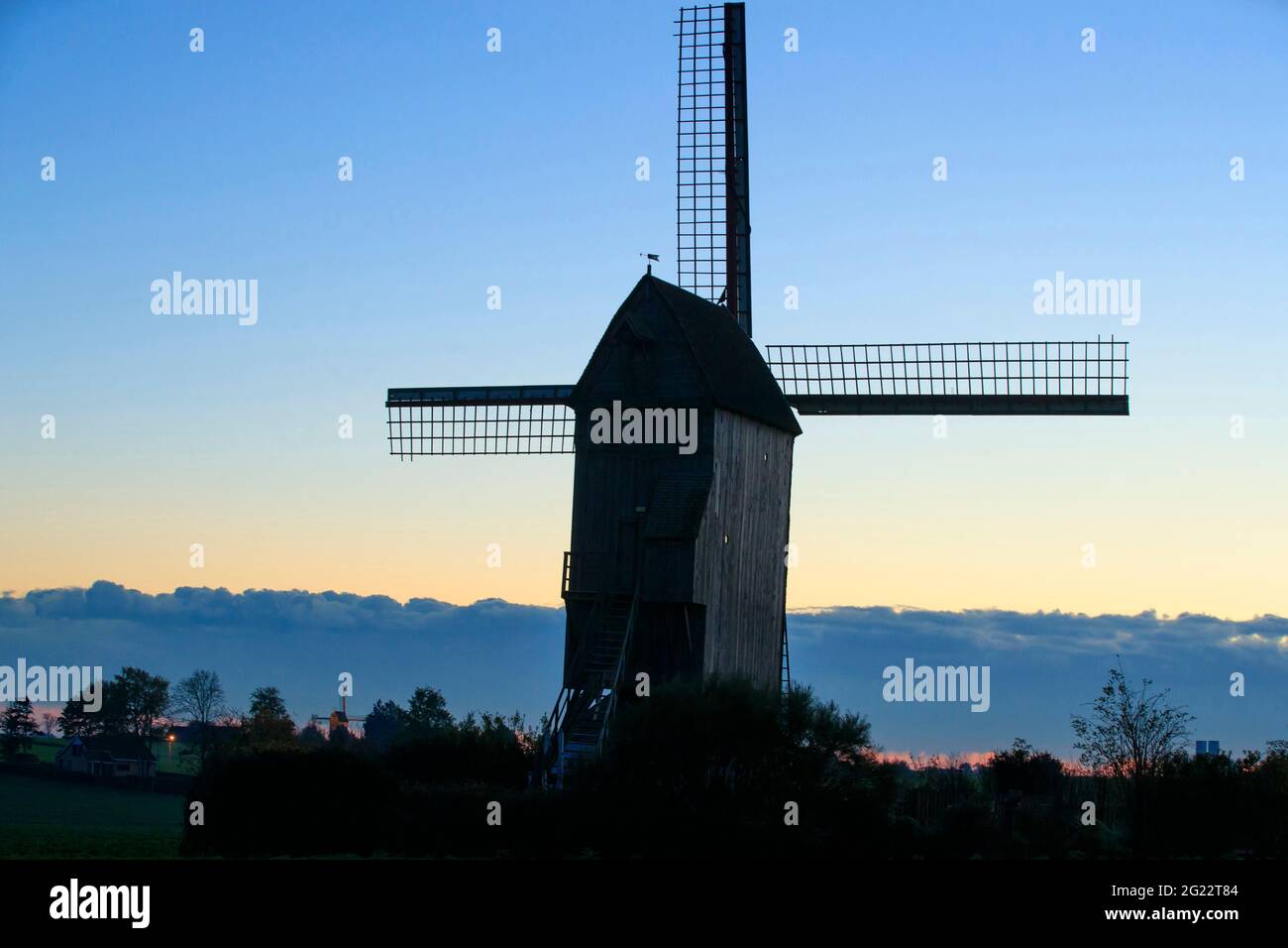 Steenvoorde (Francia settentrionale): mulino a vento Foto Stock