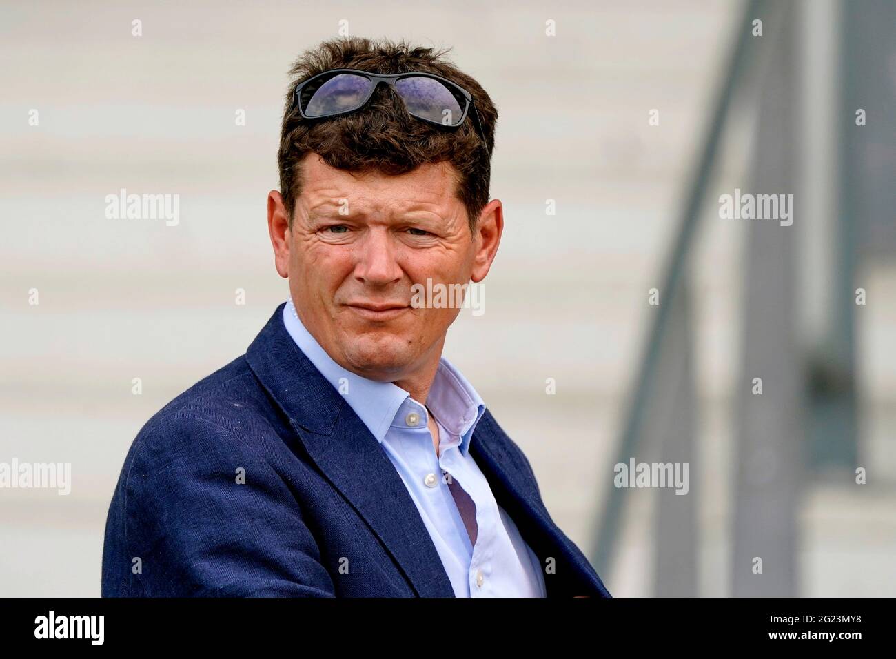File foto datata 08-08-2020 dell'allenatore di cavalli Andrew Balding all'ippodromo di Ascot. Data di emissione: Martedì 8 giugno 2021. Foto Stock
