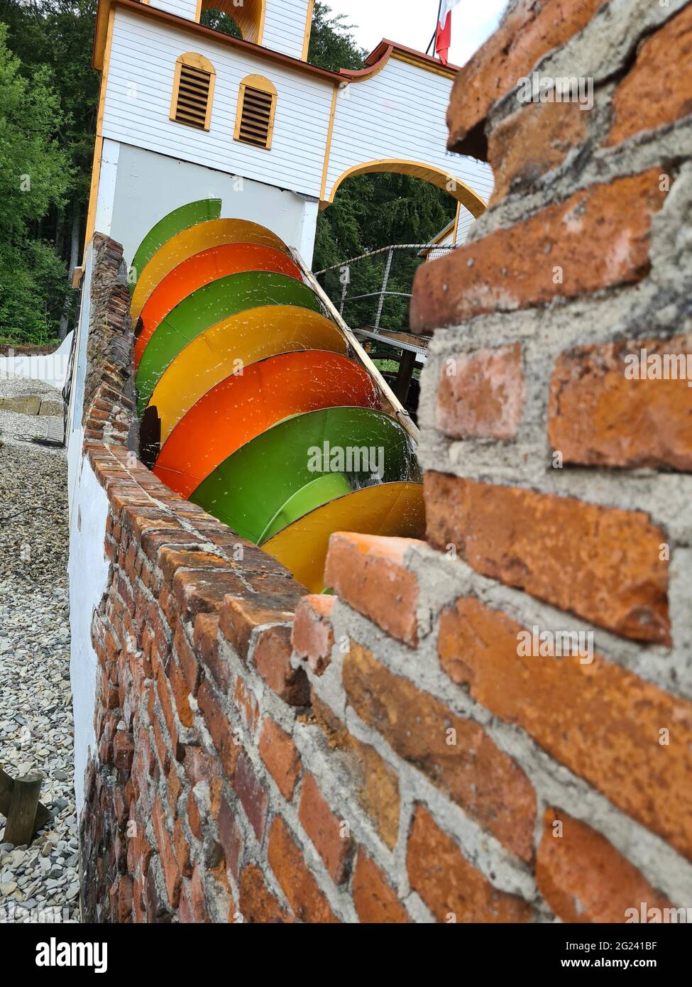 Generazione idroelettrica tramite viti Archimede. Foto Stock