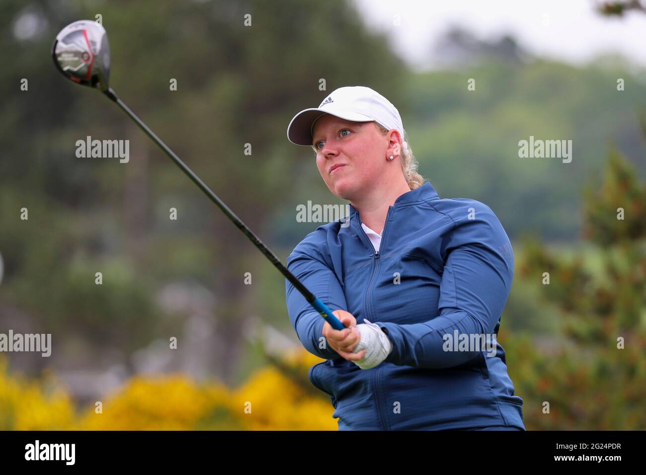 Troon, Regno Unito. 8 giugno 2021. CHLOE GOADBY, 23 anni da St Andrews, fresco dalla sua vittoria al Campionato Amatoriale delle donne scozzesi 2021, giocando nel Campionato dilettante delle donne R e A Barassie Links, Troon. Credit: Findlay/Alamy Live News Foto Stock