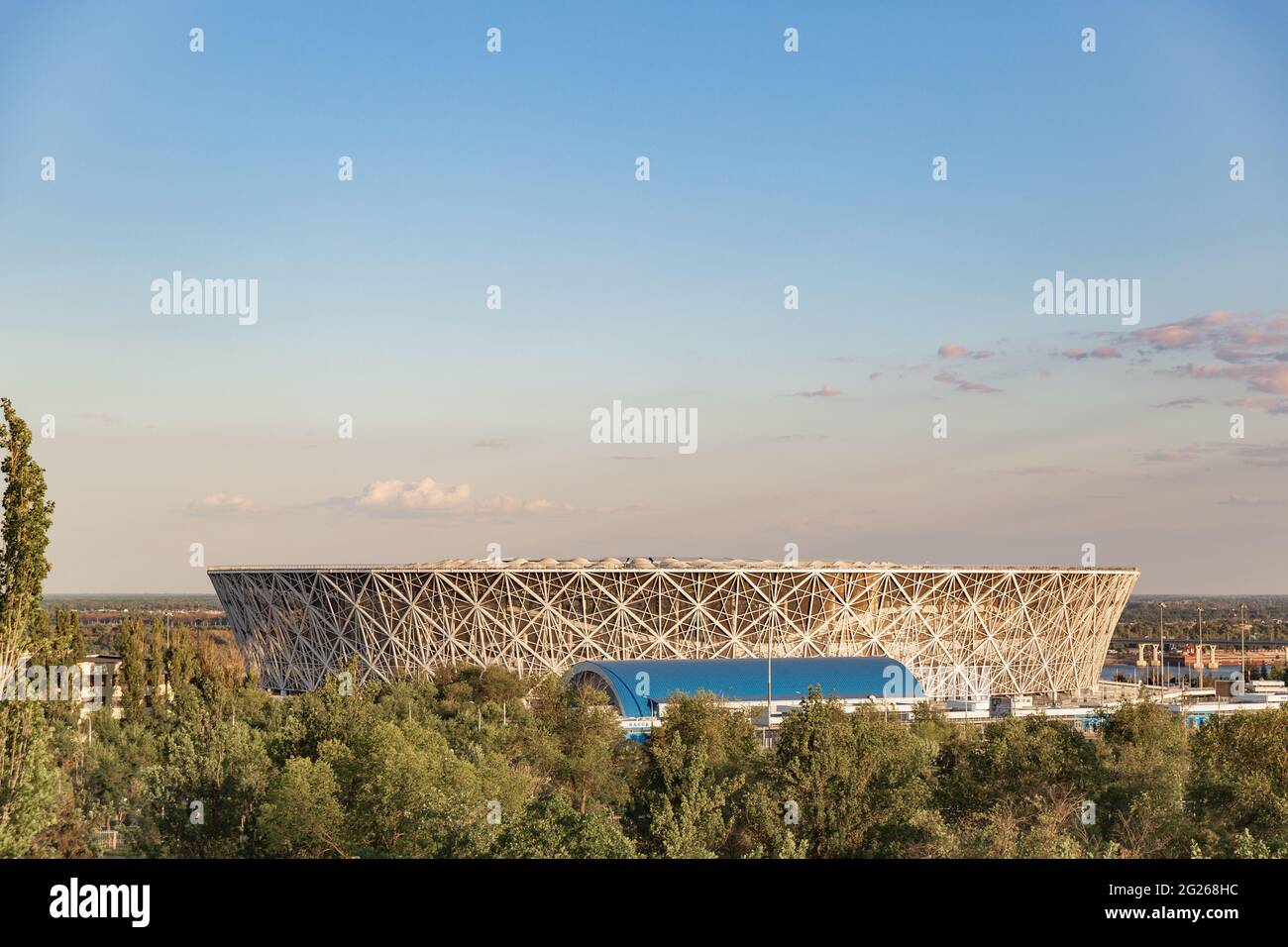 VOLGOGRAD, RUSSIA - 16 AGOSTO 2020: Volgograd Arena è uno stadio di calcio di classe internazionale costruito a Volgograd vicino al fiume Volga per la FIFA 2018 Foto Stock