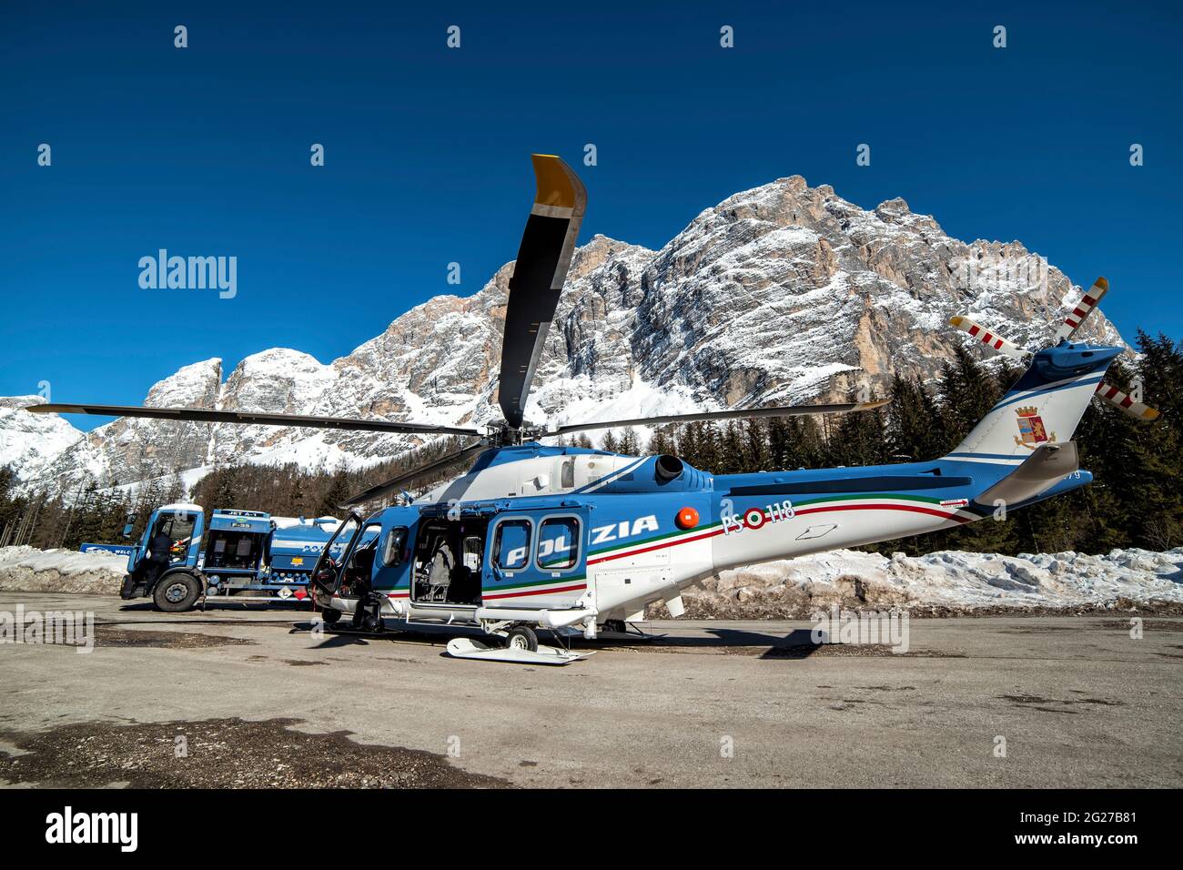 Polizia di Stato nuovo elicottero AW-139 in Italia. Foto Stock