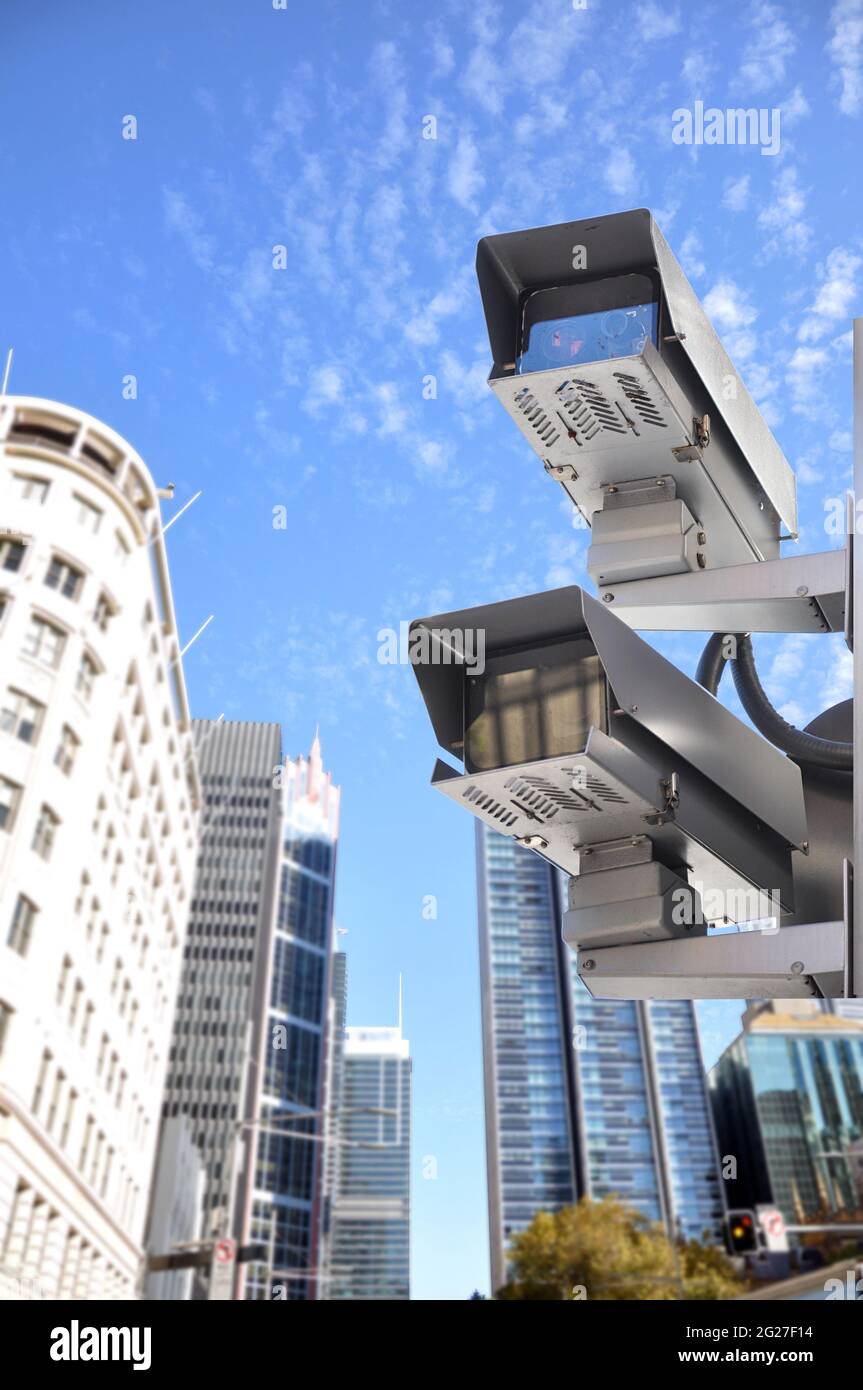 Telecamere TVCC o di sorveglianza in città Foto Stock