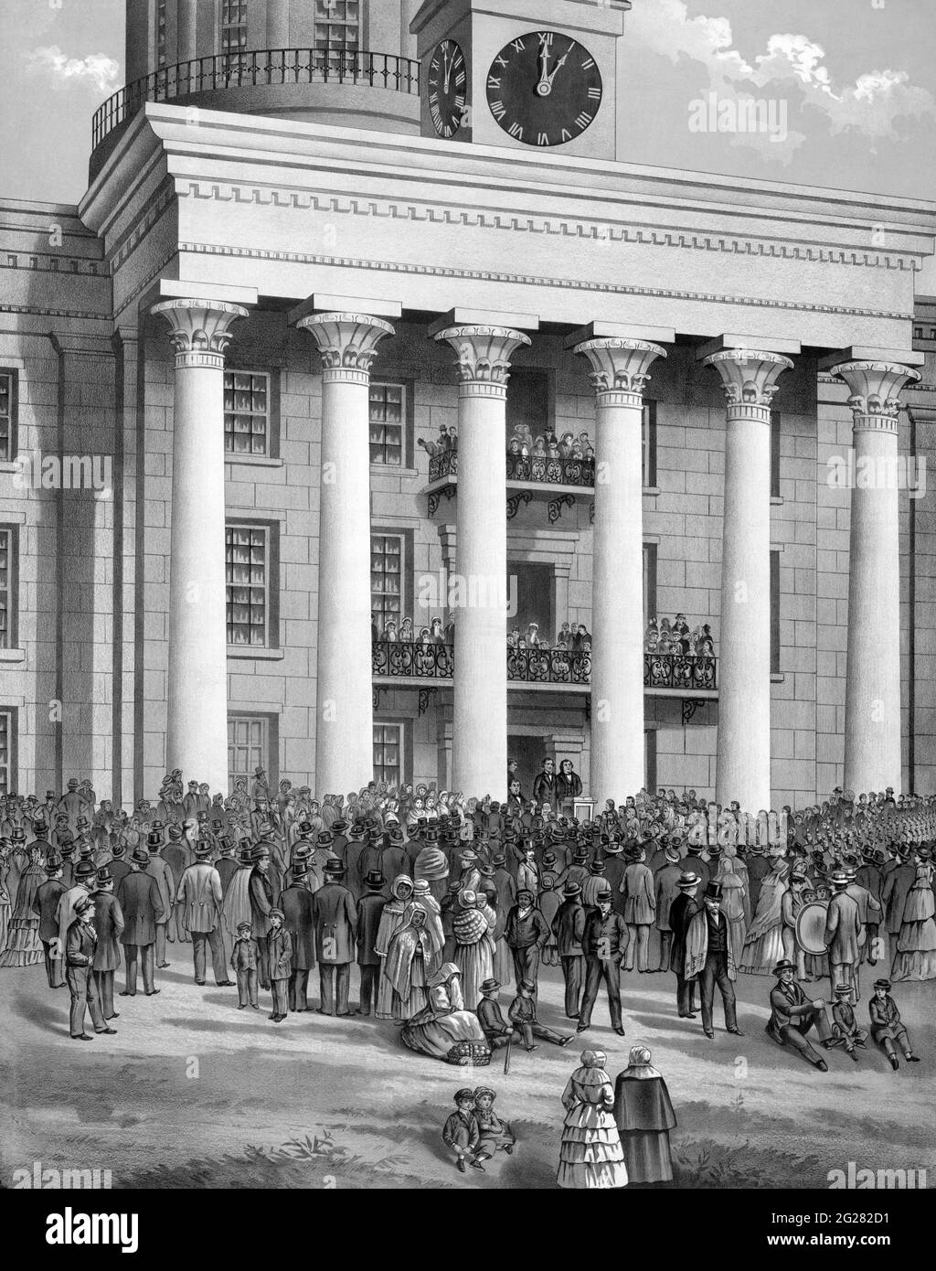 Una folla si è riunita di fronte al palazzo del campidoglio a Montgomery, Alabama, per l'inaugurazione di Jefferson Davis. Foto Stock