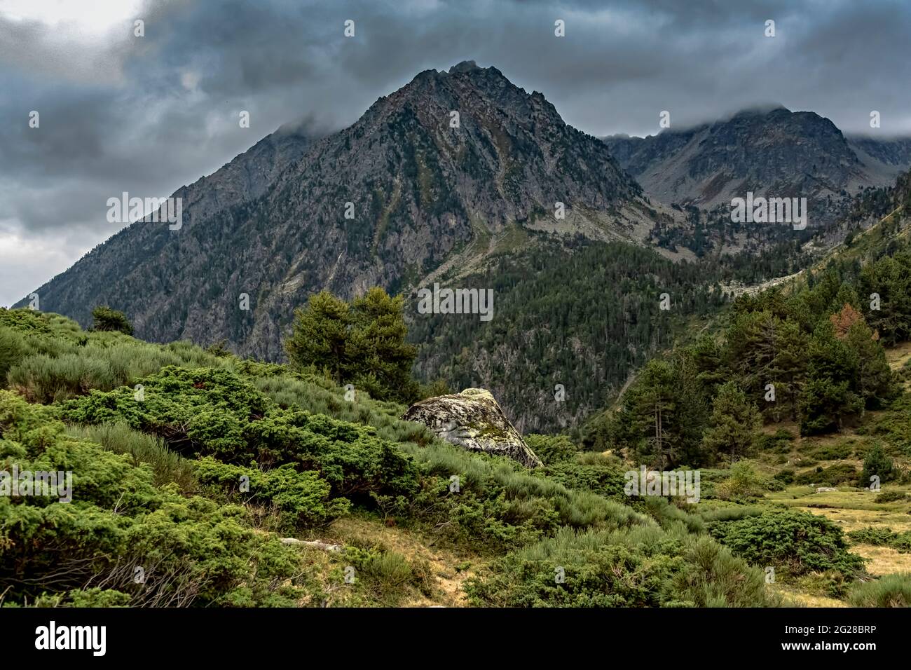 In rotta per Estany Gerber, Pallars Sobira, Lleida, Lerida, Catalogna, Spagna. Foto Stock