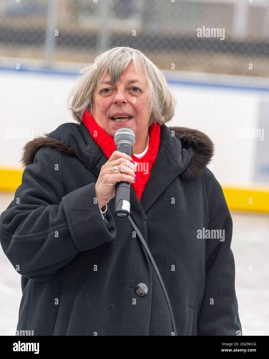 Il Vice Sindaco e Consigliere comunale Pam McConnell (Ward 28 Toronto Centre-Rosedale) si è Unito oggi ai partner di progetto e ai membri della comunità per ufficialmente opare Foto Stock