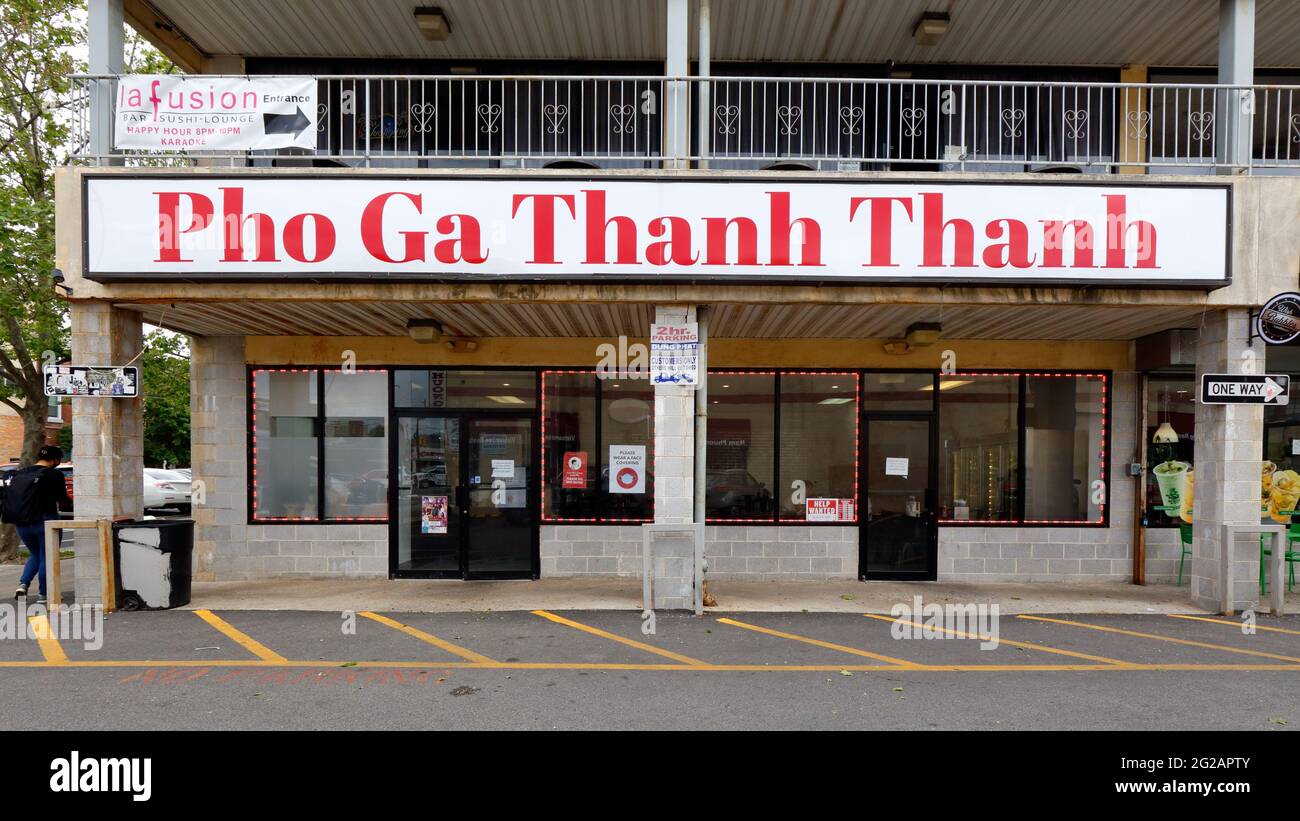 Pho GA Thanh Thanh, 1100 Washington Ave, Philadelphia, PA. Deposito esterno di un ristorante vietnamita specializzato in pho di pollo. Foto Stock