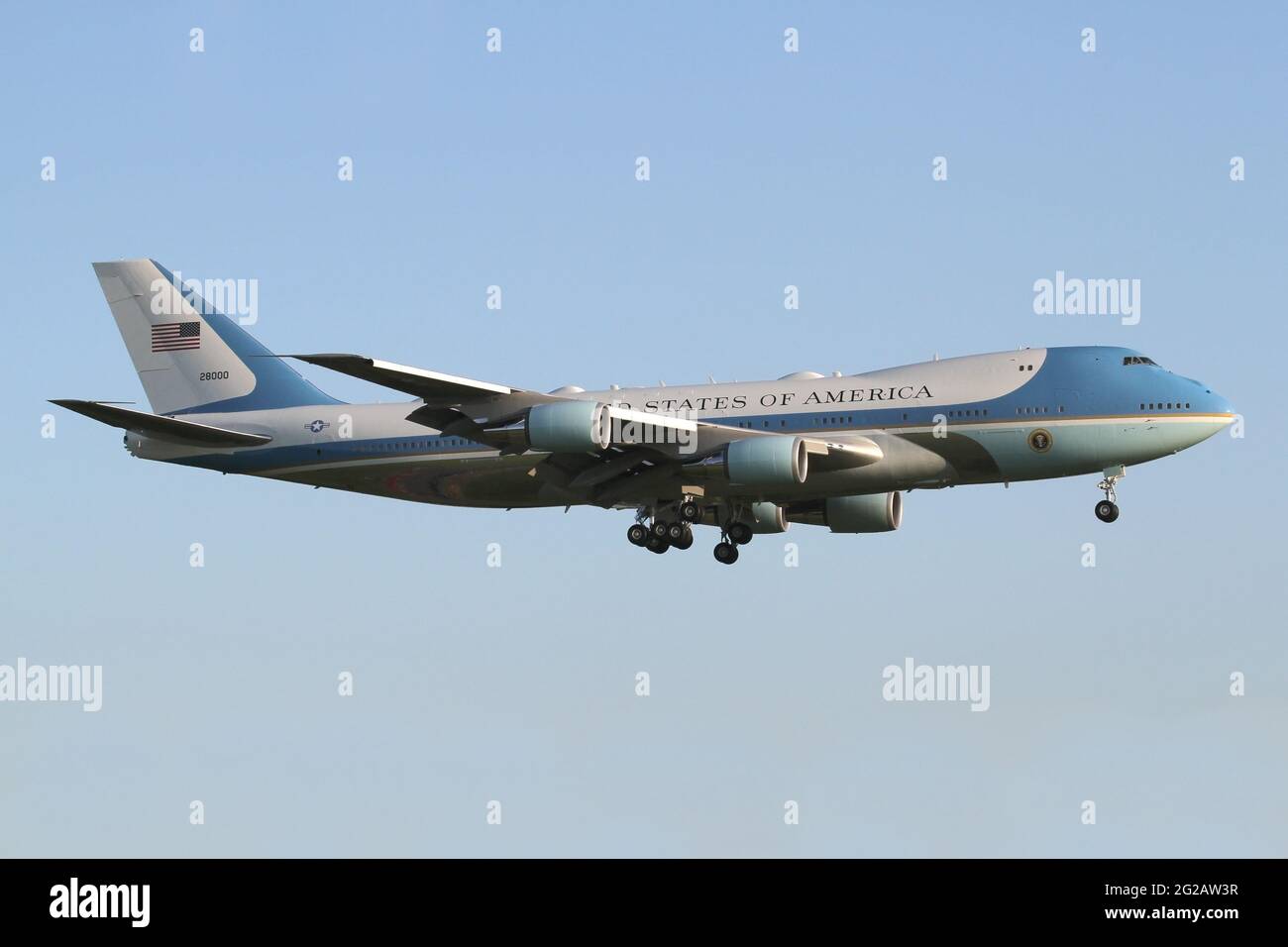 USAF VC-25A 82-8000, chiamata Air Force One atterrando a RAF Mildenhall a Suffolk con il presidente Joe Biden a bordo per il g7 nel Regno Unito. Foto Stock