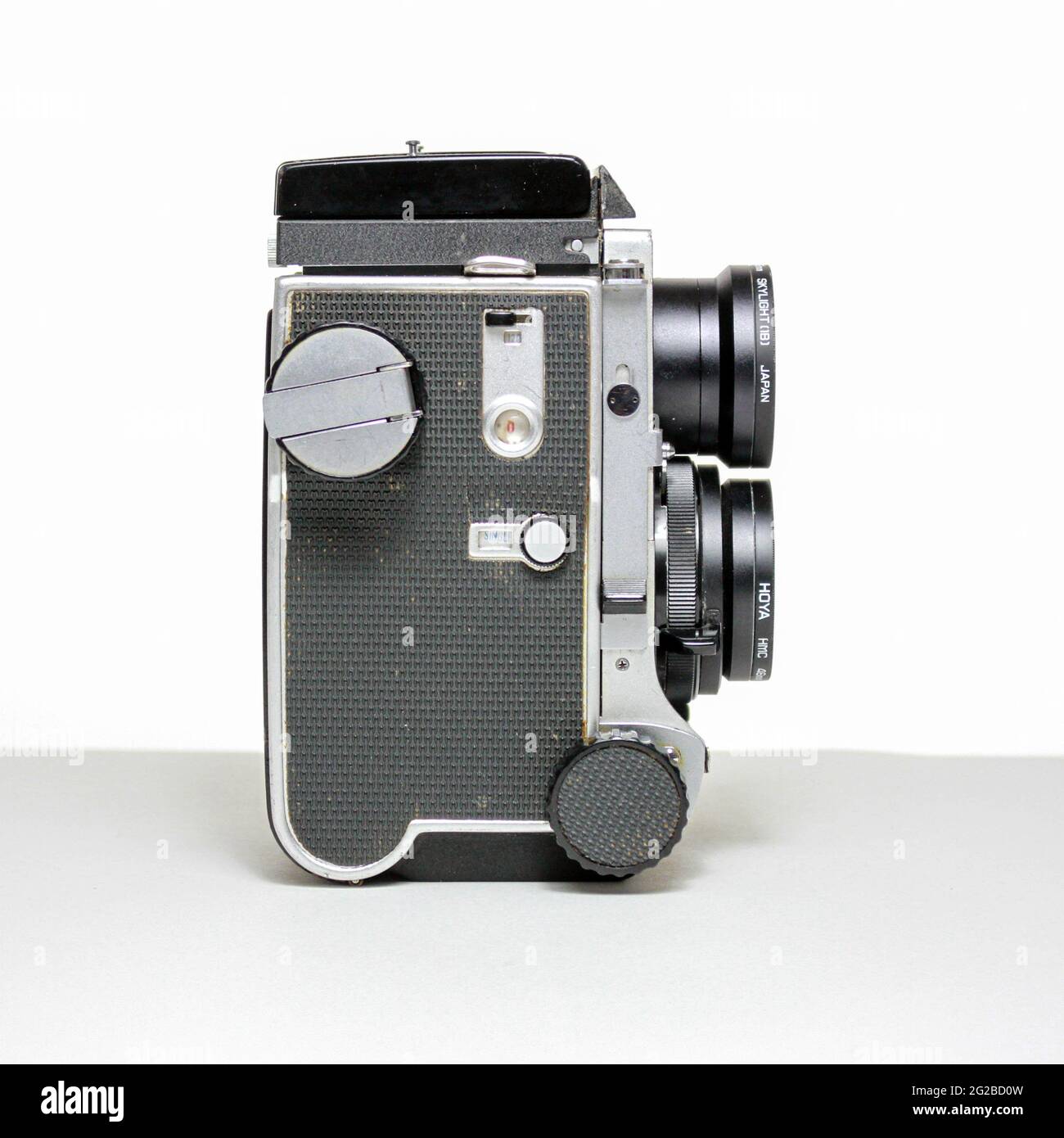 Videocamera mamiya c220 a doppia lente reflex per film di medio formato. Foto Stock