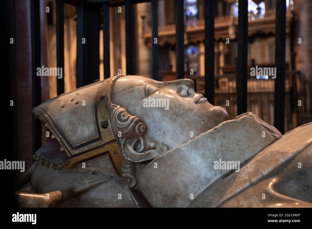 La tomba di, William Courtenay, arcivescovo 1381-1396I Canterbury Cattedrale di Kent, che è uno dei più antichi e più famosi struttu cristiani Foto Stock
