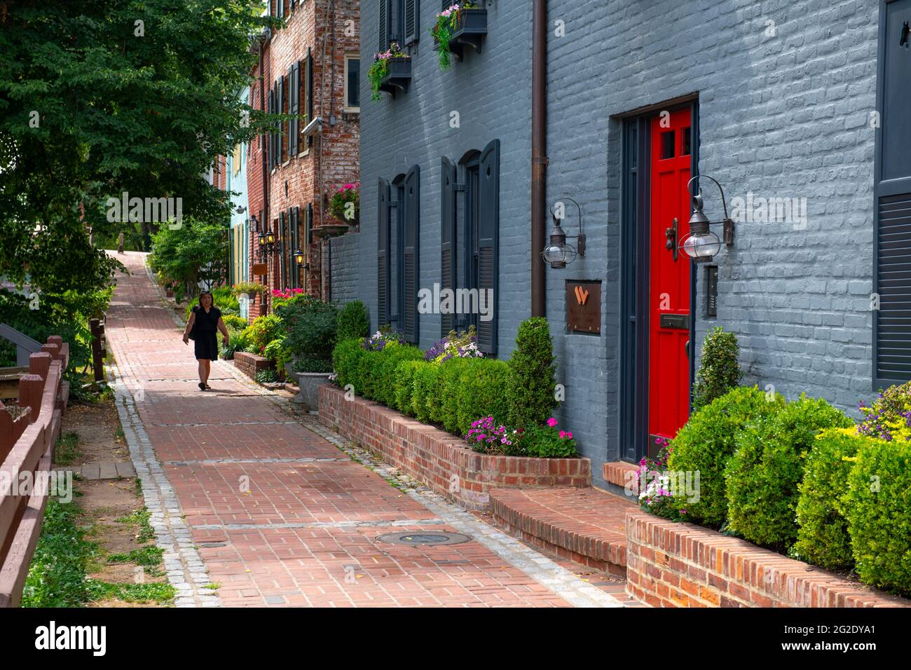 USA, Washington DC Georgetown vecchie case lungo il canale C & o alzaia ora un passaggio pedonale Foto Stock