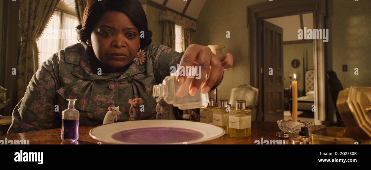 DATA DI USCITA: 22 ottobre 2020 TITOLO: The Witches STUDIO: The Jim Henson Company DIRETTORE: Robert Zemeckis TRAMA: UN ragazzo giovane e sua nonna hanno un run-in con una corna di streghe e il loro leader. CON LA STELLA: AOctavia Spencer come nonna. (Immagine di credito: © The Jim Henson Company/Entertainment Pictures) Foto Stock