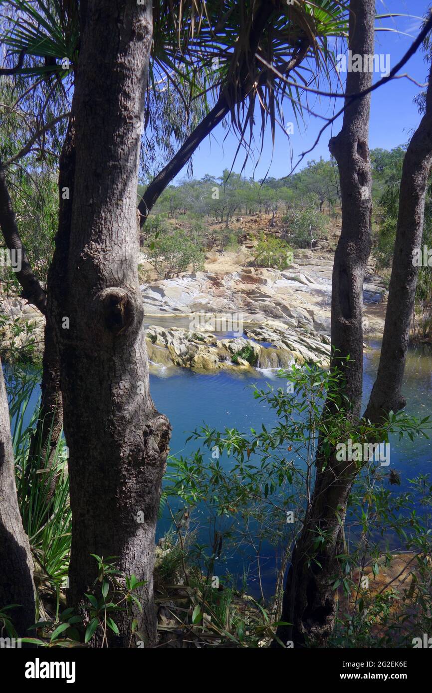 Acque ricche di minerali di Chillagoe Creek, Chillagoe, Queensland, Australia Foto Stock