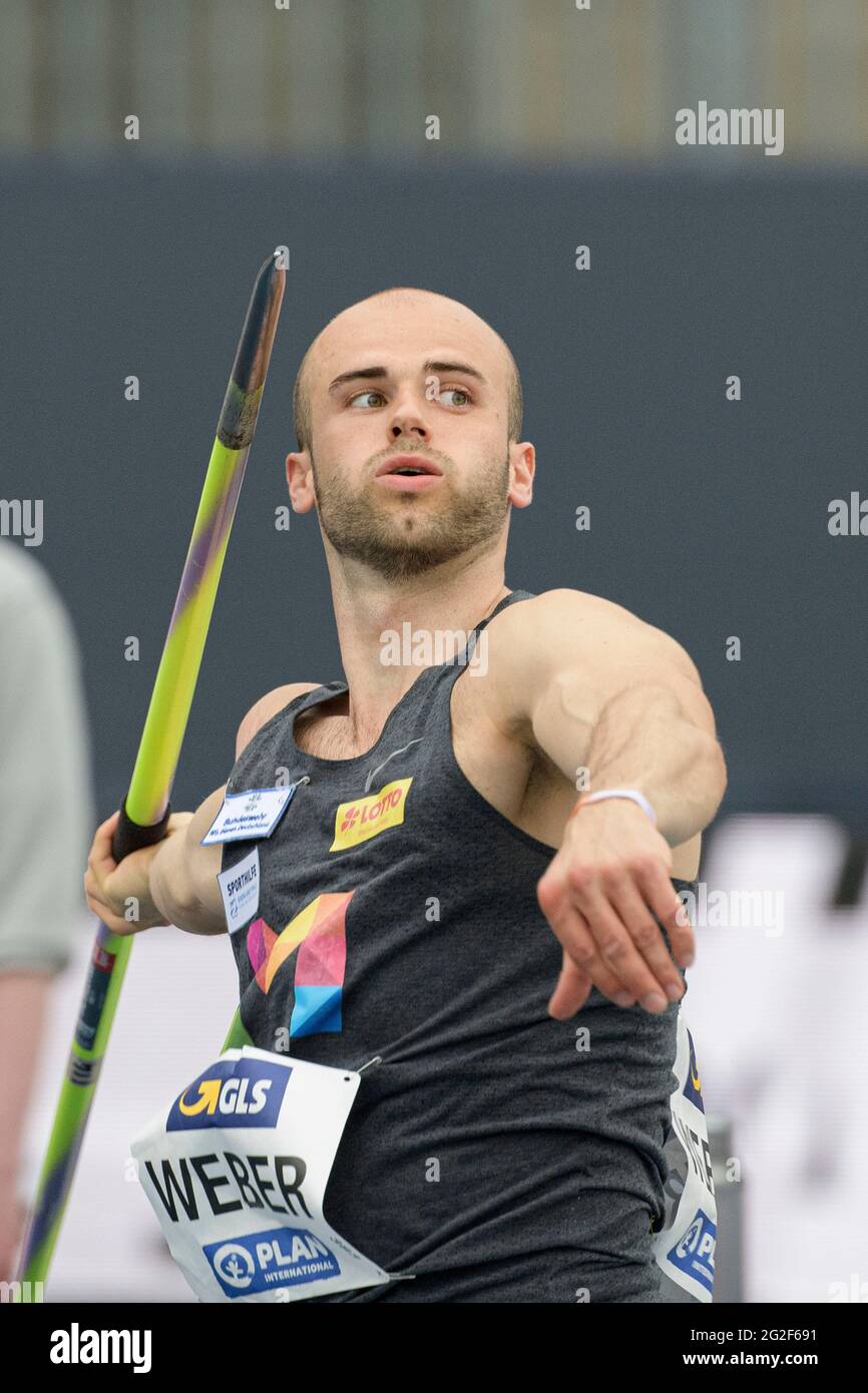 Vincitore, campione tedesco Julian WEBER (USC Mainz) 1° posto, in azione; lancio di Javelin; Javelin, uomini, Il 5 giugno 2021, Campionato tedesco di atletica 2021, dal 4 giugno. - 06.06.2021 a Braunschweig / Germania. Â Foto Stock