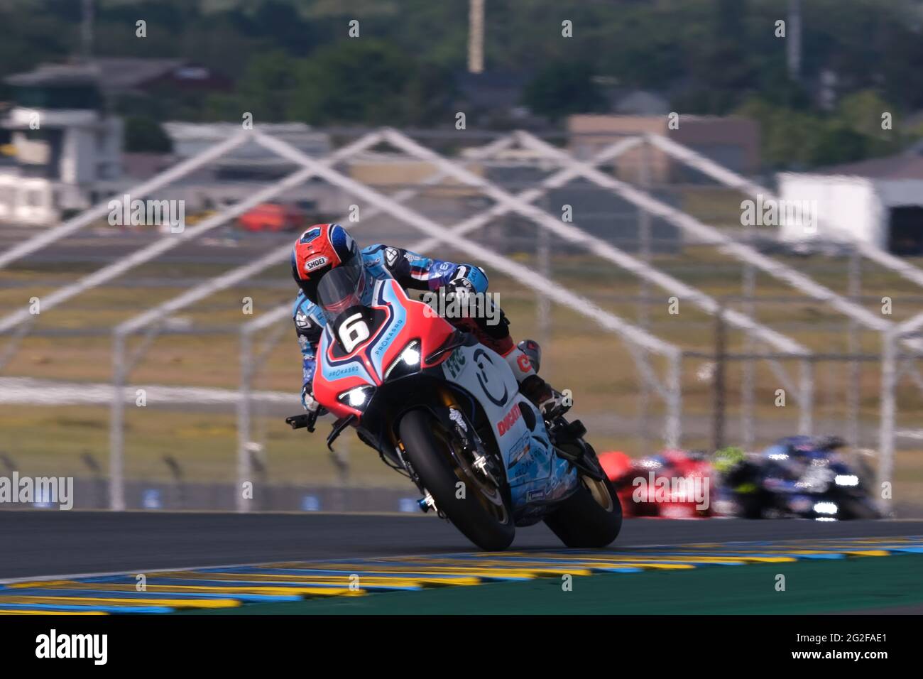 Le Mans, Sarthe, Francia. 11 Giugno 2021. ERC Endurance Ducat - MATHIEU GINES (fra) in azione durante la sessione di qualifica della 44° edizione della 24 ore moto di le Mans sul circuito di Bugatti - le Mans - Francia. Credit: Pierre Stevenin/ZUMA Wire/Alamy Live News Foto Stock