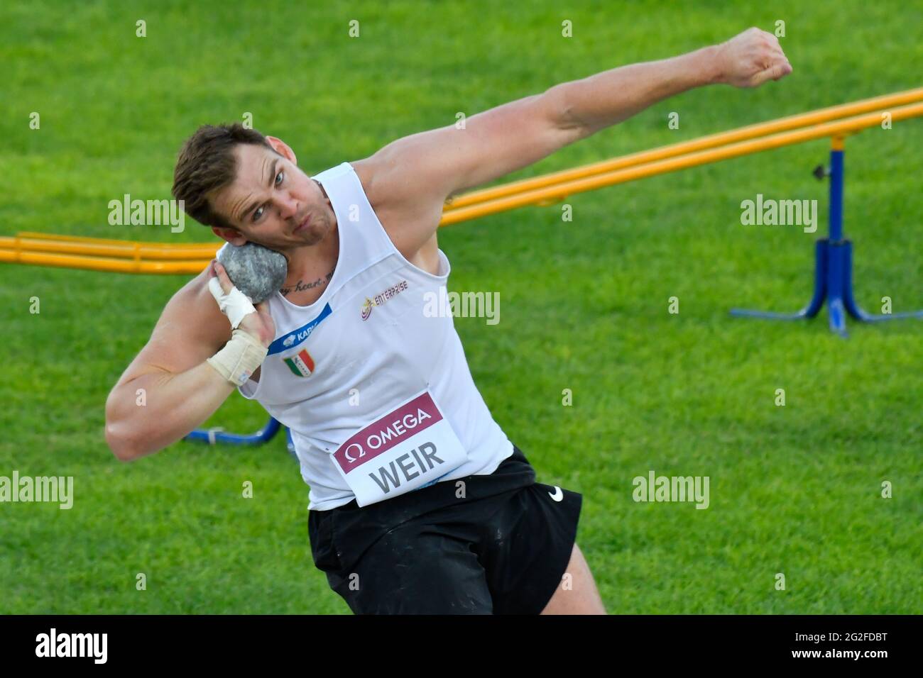 Firenze, Italia. 10 Giugno 2021. Era un sogno Golden Gala Pietro Mennea a Firenze. Quattro le migliori performance del mondo nel 2021 e molte gemme italiane, tra cui Gianmarco tamberi's 2.33 in the high jump e Leonardo Fabbri's 21.71 in the shot, hanno messo i riflettori sulla serata all'Asics Firenze Marathon Stadium, la terza tappa della Wanda Diamond League. (Foto di Domenico Cippitelli/Pacific Press) Credit: Pacific Press Media Production Corp./Alamy Live News Foto Stock