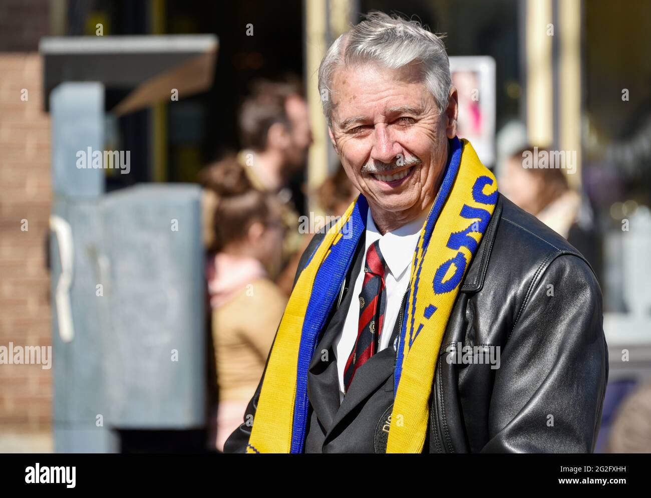 Toronto 2016 Beaches Lions Club Easter Parade: Membri della direttiva. La sfilata celebra il 50° anniversario nella Queen Street East durante la domenica di Pasqua Foto Stock