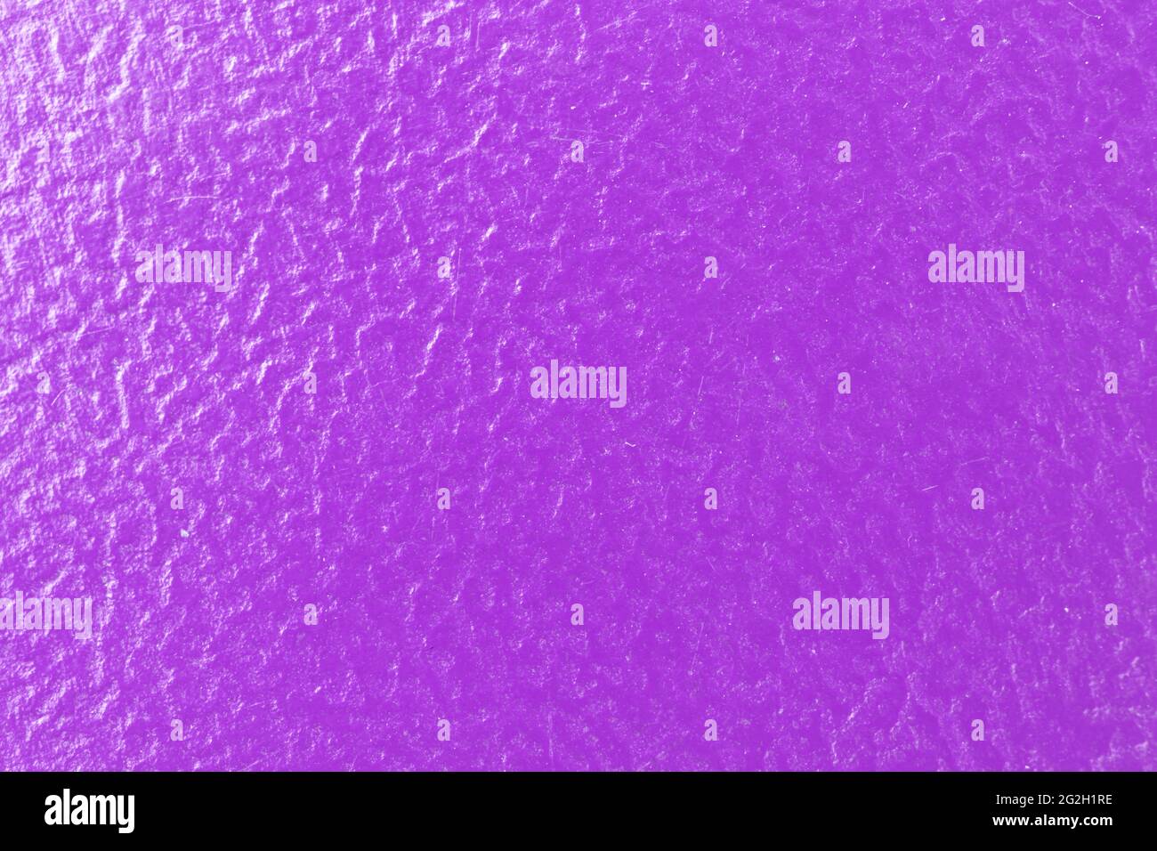 Tessuto in pelle viola motivo e sfondo in tessuto lucido, alta risoluzione e foto dettagliata della superficie Foto Stock