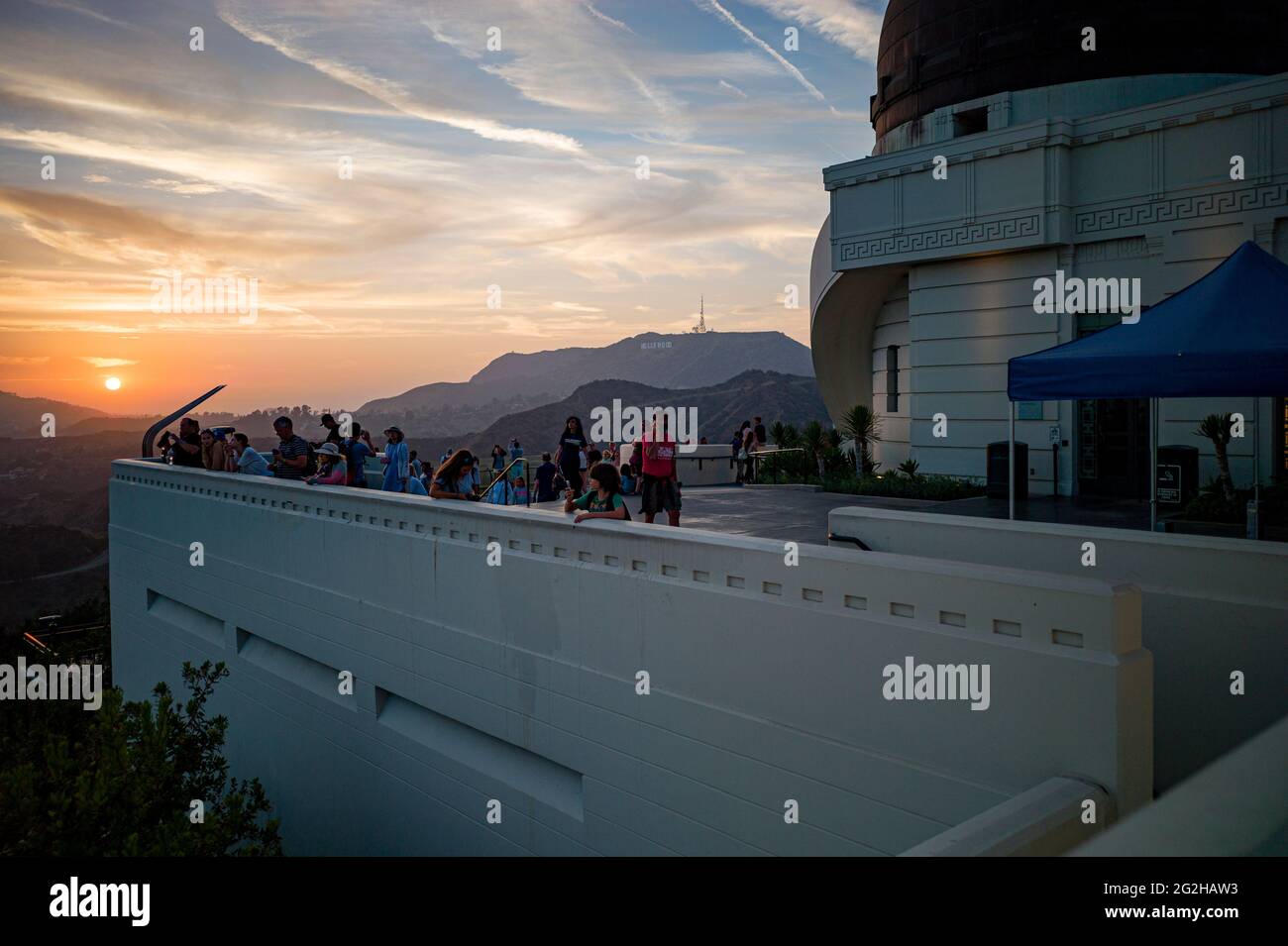 Il famoso museo dell'osservatorio Griffith si trova sulle colline di Hollywood a Los Angeles, California, USA Foto Stock