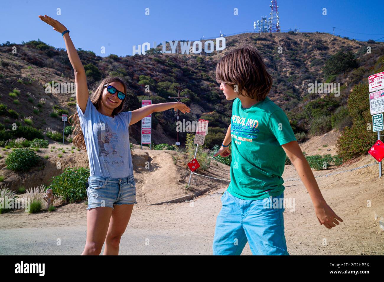 Ragazza e ragazzo a Hollywood, Los Angeles, California, Stati Uniti Foto Stock