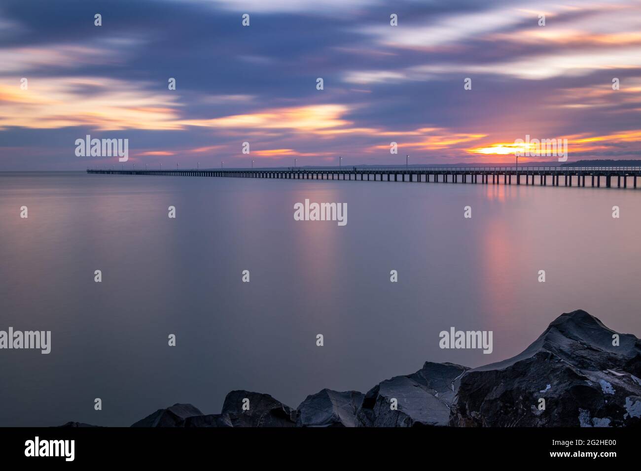 Lunga esposizione del molo di Urangan Foto Stock