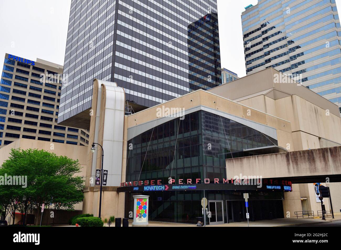 Nashville, Tennessee, Stati Uniti. Il Tennessee Performing Arts Center, noto anche come TPAC, si trova nel James K. Polk Cultural Center. Foto Stock