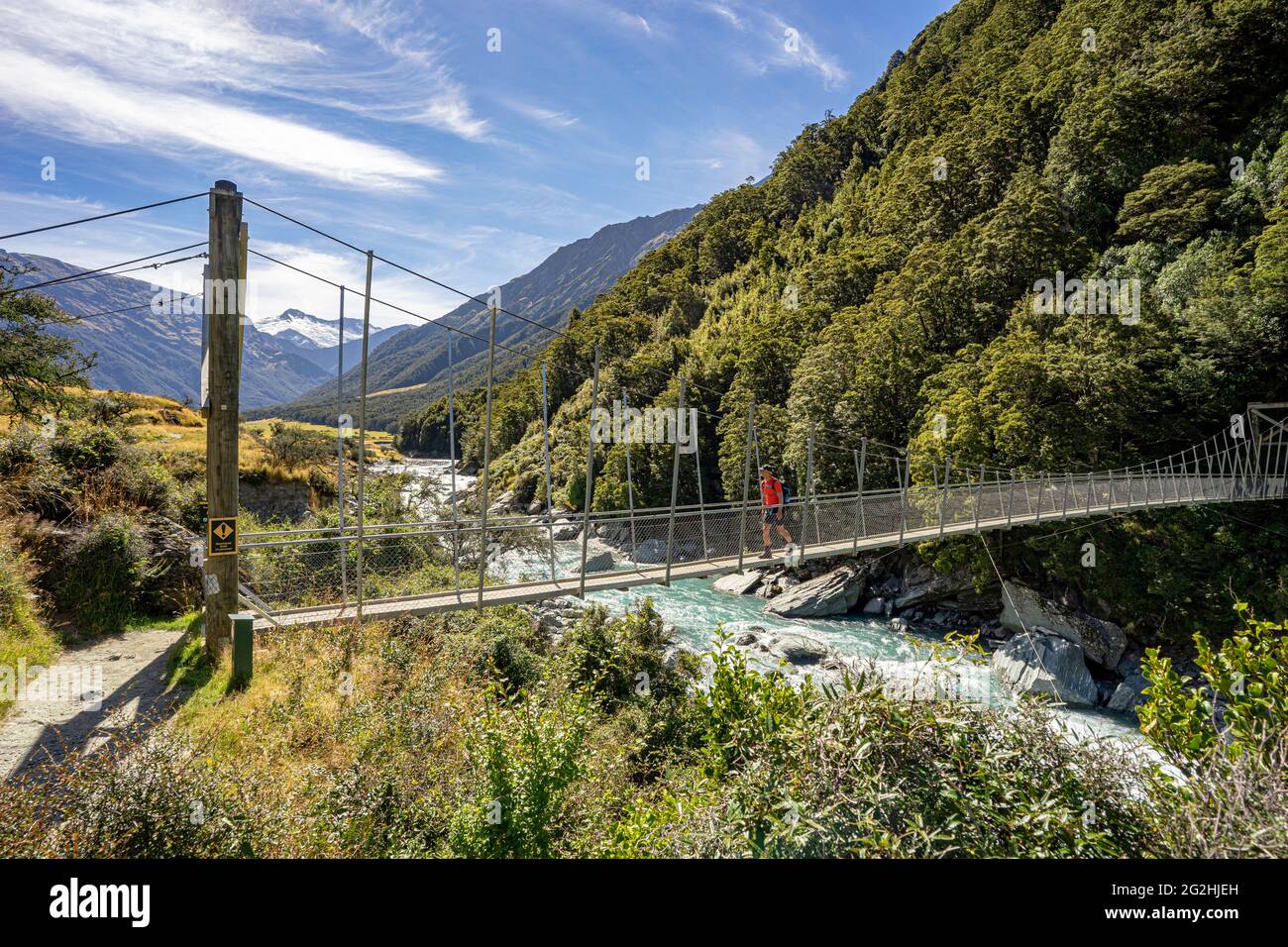 Fai un'escursione al ghiacciaio Rob Roy Lookout, un'impressionante escursione in gola con vista sul ghiacciaio vicino a Wanaka, South Island, Queenstown-Lakes District, Nuova Zelanda Foto Stock Fai un'escursione al ghiacciaio Rob Roy Lookout, un'impressionante escursione in gola con vista sul ghiacciaio vicino a Wanaka, South Island, Queenstown-Lakes District, Nuova Zelanda Foto Stock