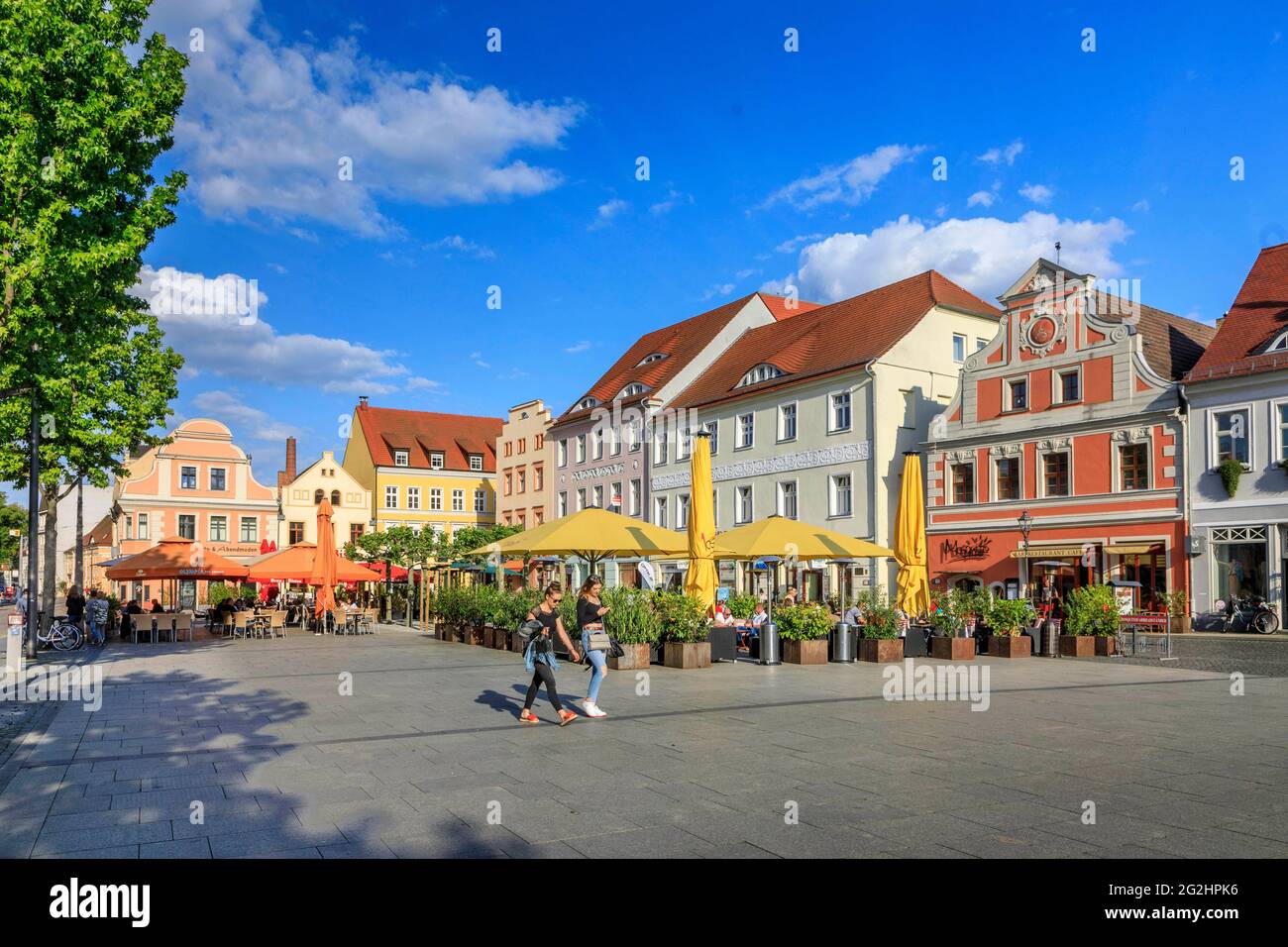 Il Cottbus Altmarkt forma un insieme impressionante dovuto la relativa coesione e uniformità relativa Foto Stock