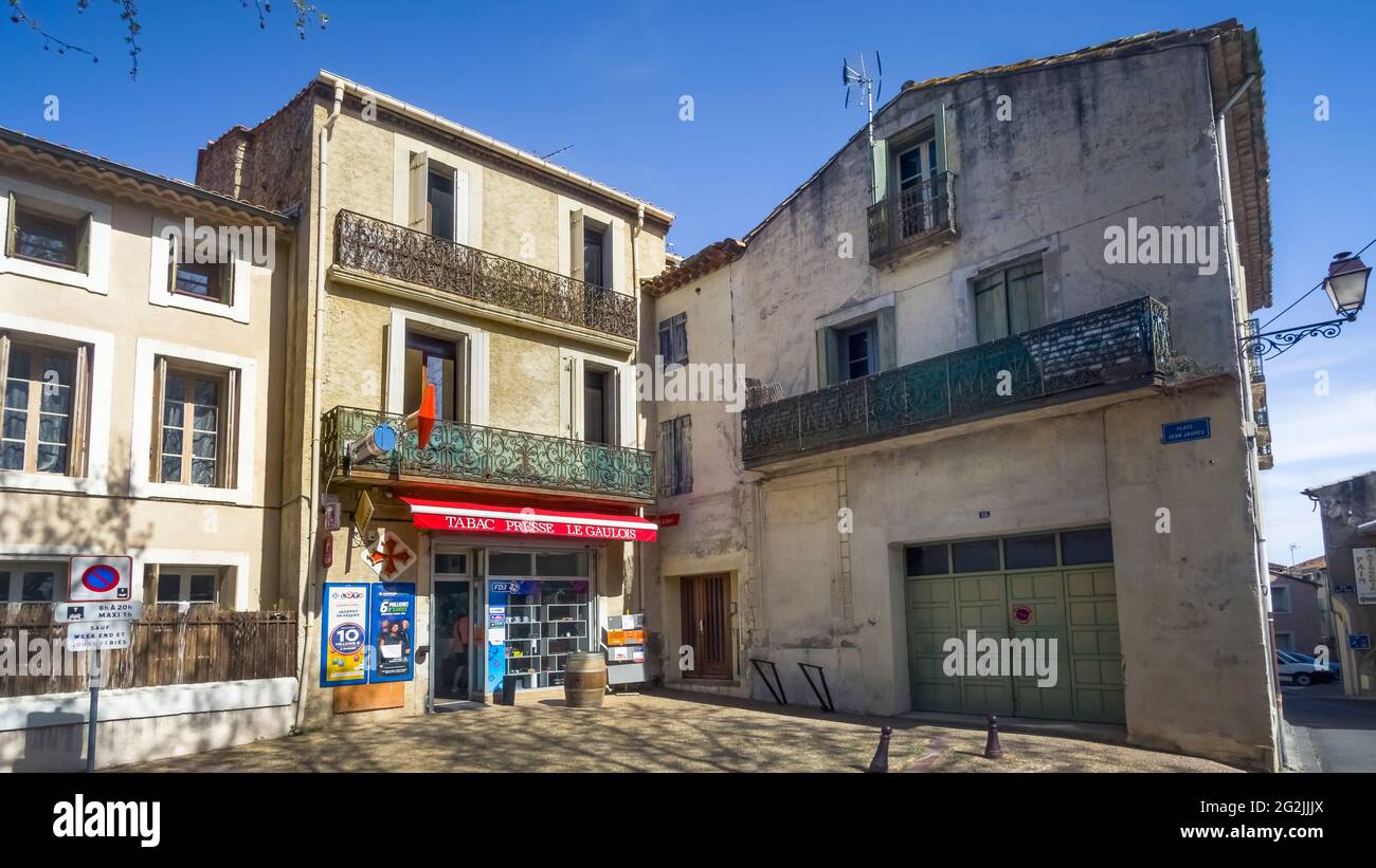 Tipica tabaccheria a Capestang. Foto Stock