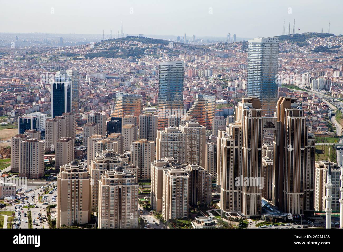 Moderno grattacielo vista appartamento a Istanbul Ataşehir.Atasehir, IstanbulTurkey - 04-02-2013 Foto Stock