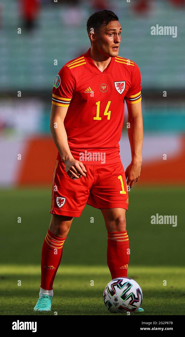 Connor Roberts del Galles durante la partita UEFA Euro 2020 del Gruppo A allo Stadio Olimpico di Baku, Azerbaigian. Data immagine: Sabato 12 giugno 2021. Foto Stock