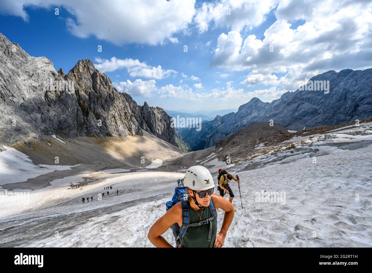 Dayhike sulla cima di Zugspitze attraverso il vally dell'inferno Foto Stock