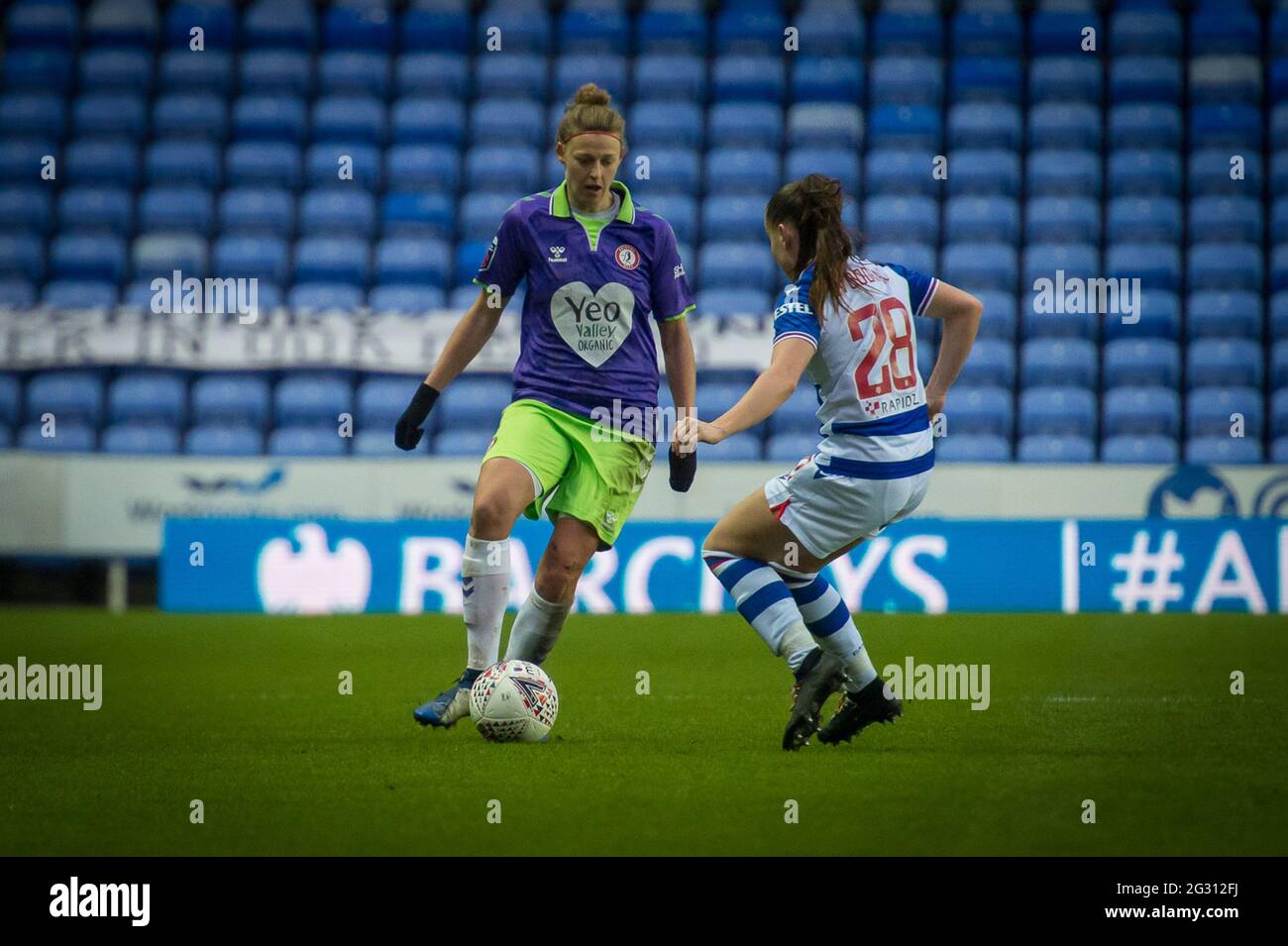 Reading, Inghilterra 06 dicembre 2020. Barclays fa Womens Super League match tra le donne di lettura e le donne di Bristol City. Foto Stock Reading, Inghilterra 06 dicembre 2020. Barclays fa Womens Super League match tra le donne di lettura e le donne di Bristol City. Foto Stock