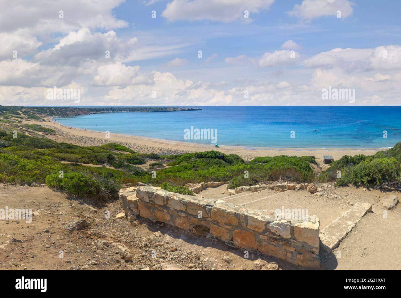 Scalinata di roccia per la spiaggia delle tartarughe sulla penisola di Akamas. Cipro Foto Stock