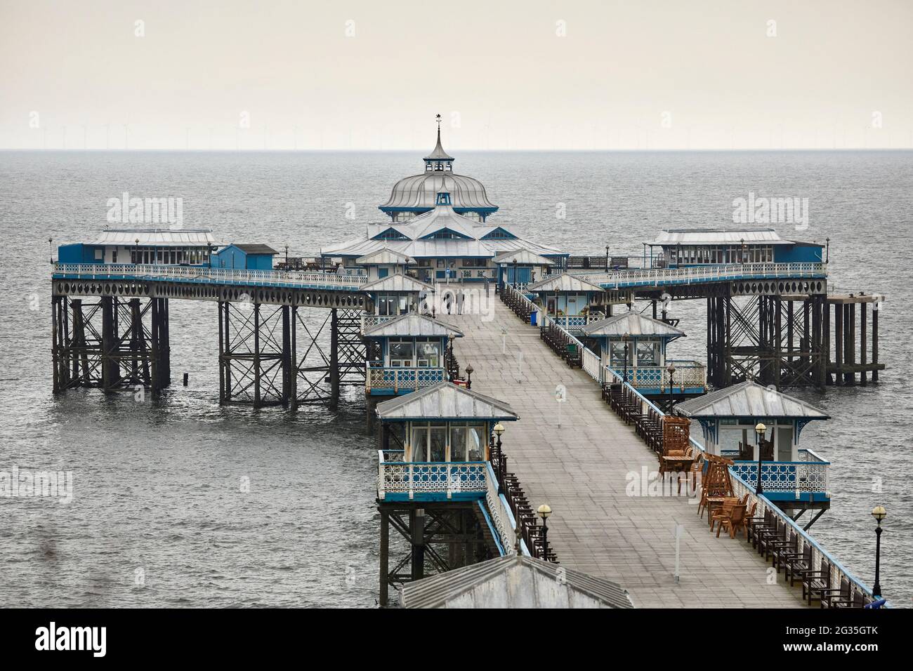 Località balneare costiera Llandudno Galles del Nord il molo vittoriano di grado II* sul Mare d'Irlanda Foto Stock