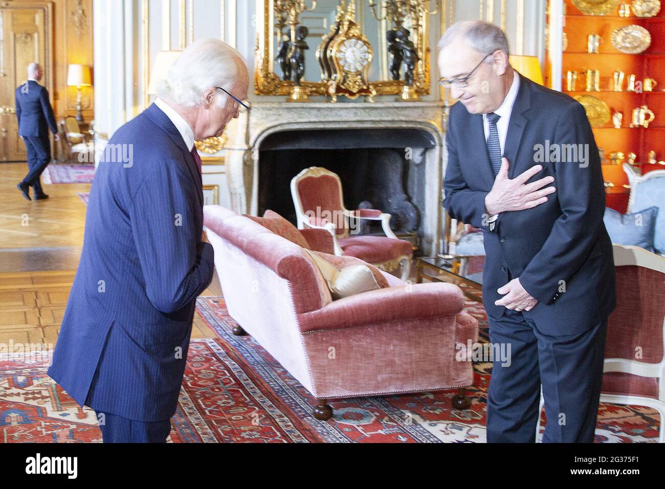 Il re Carl XVI Gustaf incontra il presidente svizzero H.E. Guy Parmelin, a Stoccolma, Svezia, il 14 giugno 2021. Foto di Göran Granlund/Stella Pictures/ABACAPRESS.COM Foto Stock