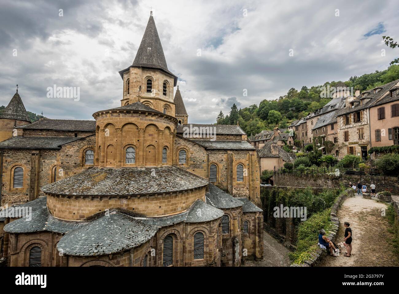 Abbazia di Sainte Foy, patrimonio dell'umanità dell'UNESCO, Conques, dipartimento di Aveyron, Occitania, Francia Foto Stock